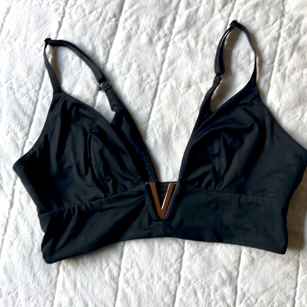 Victoria’s Secret bra